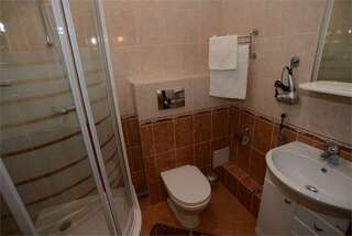 Гостиница Фишер Калуга Номера класса Улучшенный Стандарт-2